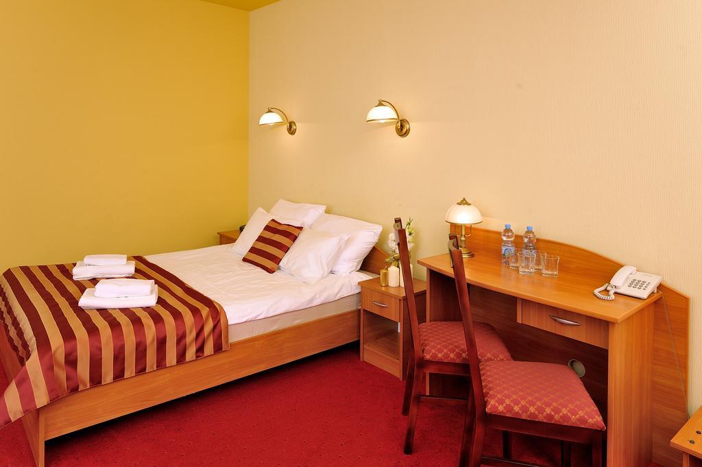 Hotel Na Bloniach Bielsko-Biala Quarto foto